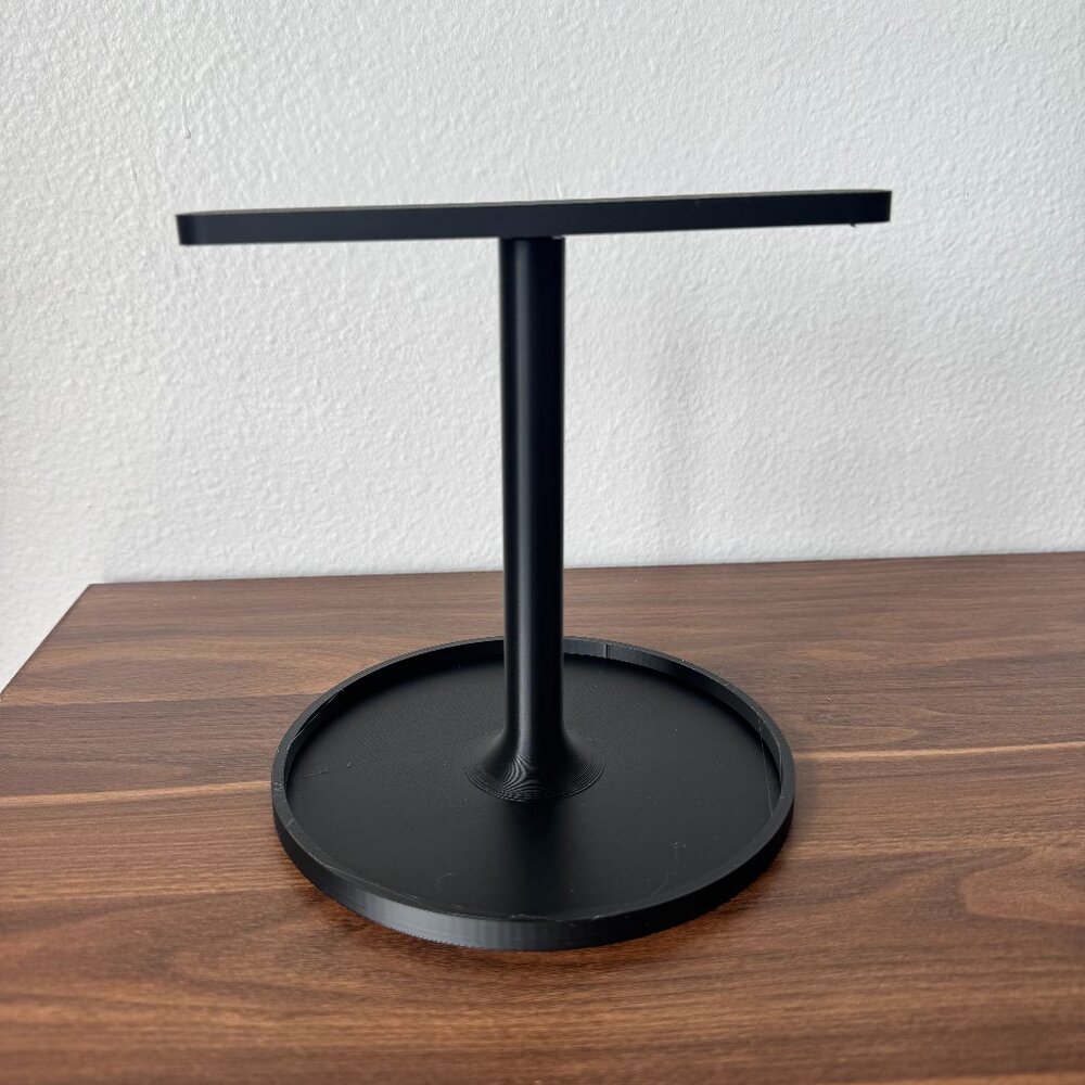 Minimalist Black Bracelet Display Stand – Modern Jewelry Holder